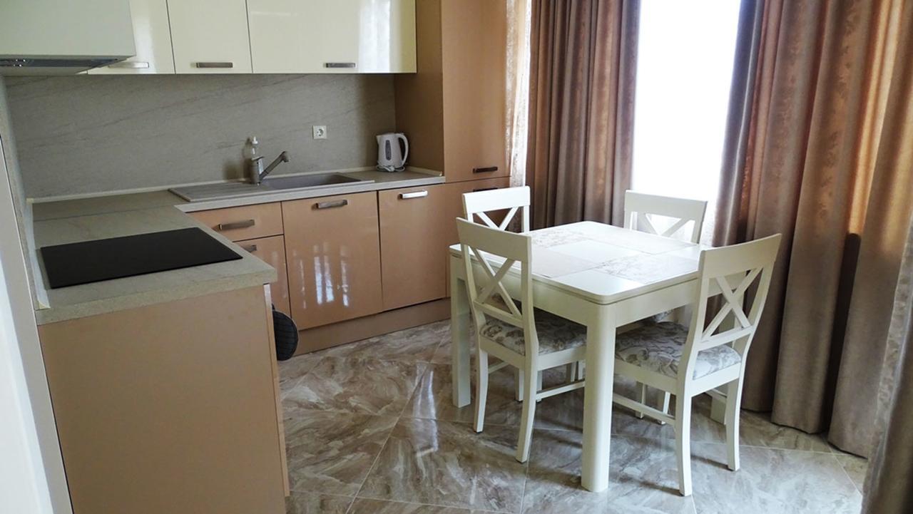 Florence Deluxe Apartments Sveti Vlas Luaran gambar