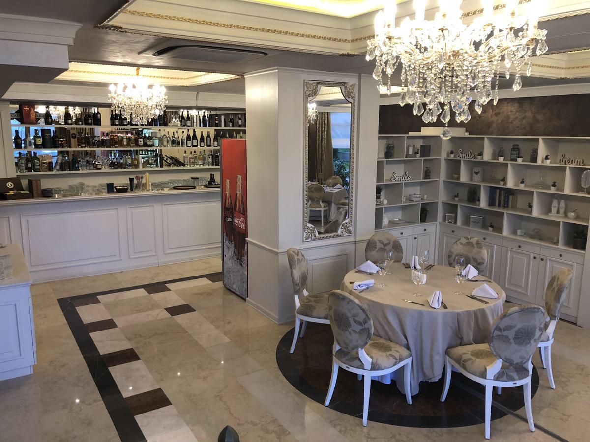 Florence Deluxe Apartments Sveti Vlas Luaran gambar